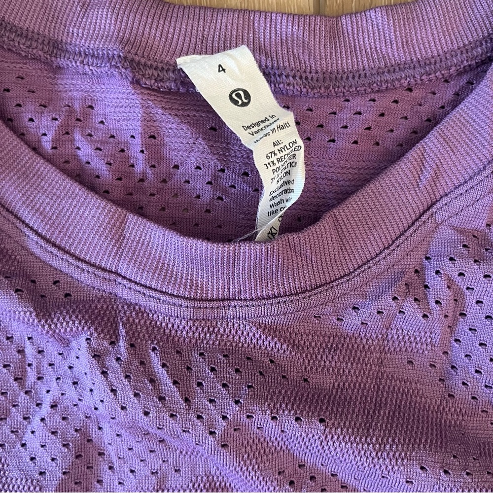 Lululemon Train to Be Short Sleeve Shirt *Camo Dot Camo Wisteria Purple 4 - Picture 7 of 8